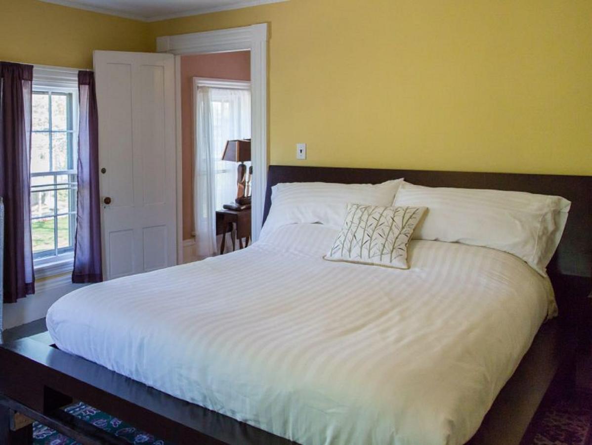 Old Parsonage Guest House Kennebunkport Exterior photo